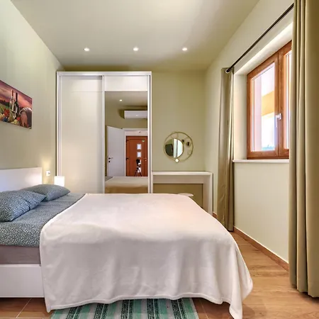 Ana Lucija By Interhome Casa de Férias Labin (Istria)