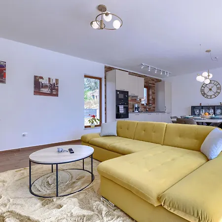 Holiday home Ana Lucija By Interhome